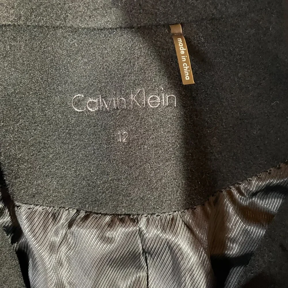 Calvin Klein Wool Blend Belted Tailored Black Coat Collared Knee Length Size 12 - Picture 13 of 16